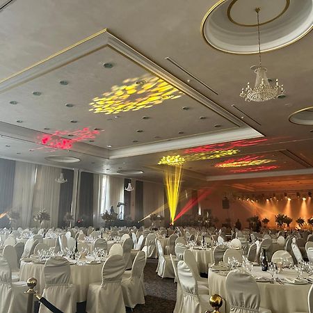 Aleksandar Palace Hotel Congress Center & Spa Skopje Exterior foto