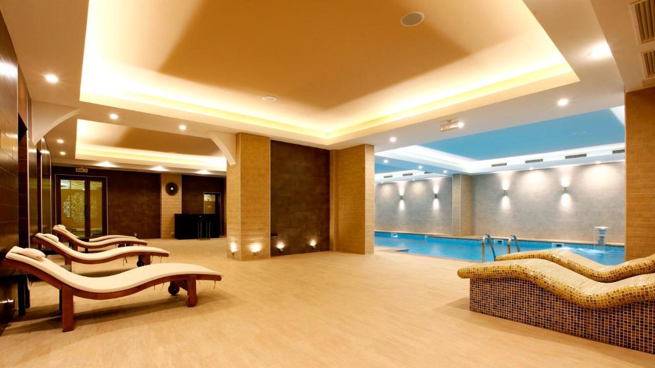 Aleksandar Palace Hotel Congress Center & Spa Skopje Exterior foto